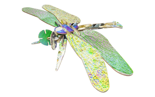 StudioROOF Totem Dragonfly